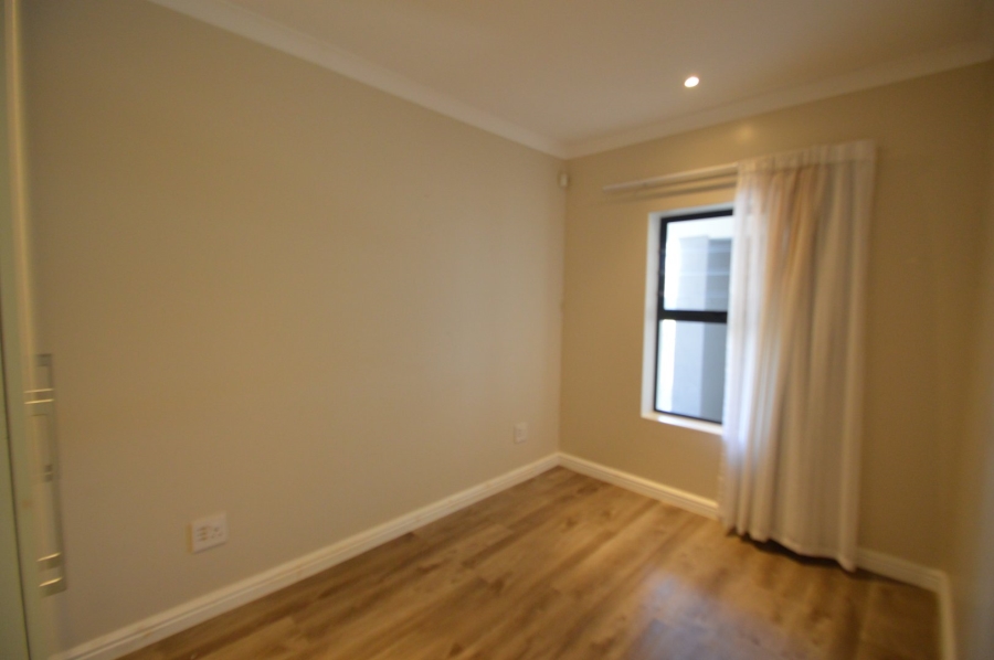 To Let 2 Bedroom Property for Rent in Keurboomstrand Western Cape